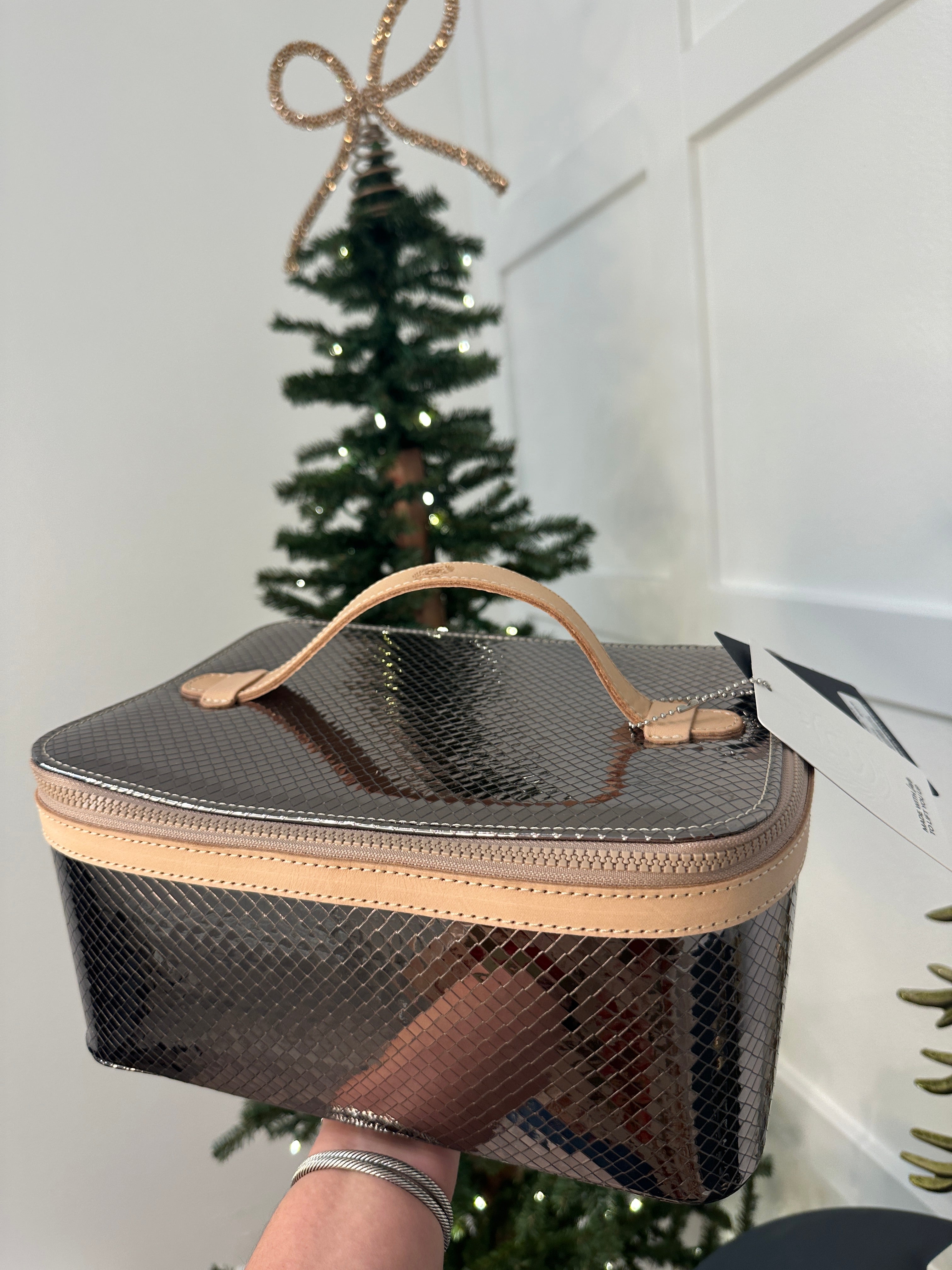 CONSUELA TRAIN CASE, KYLE