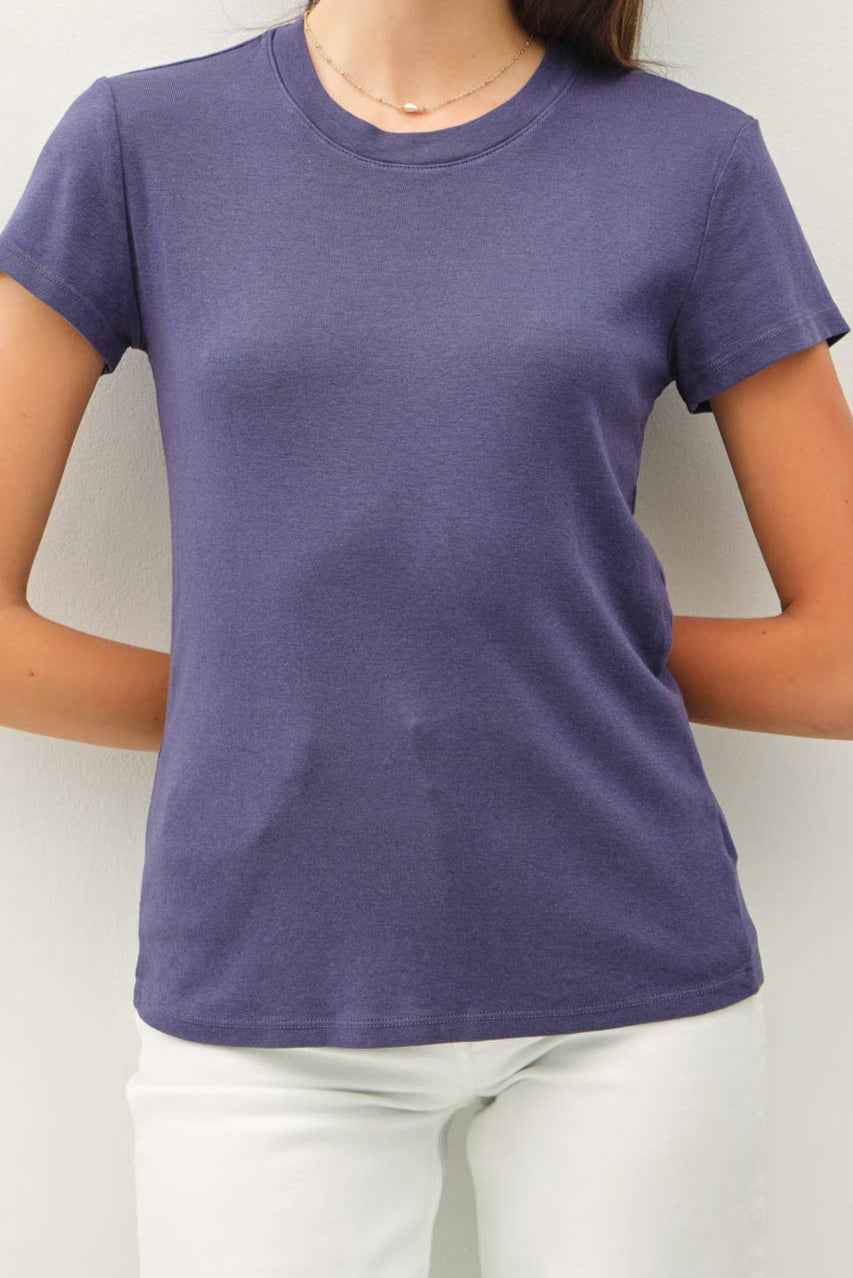 CLASSIC CREWNECK TEE