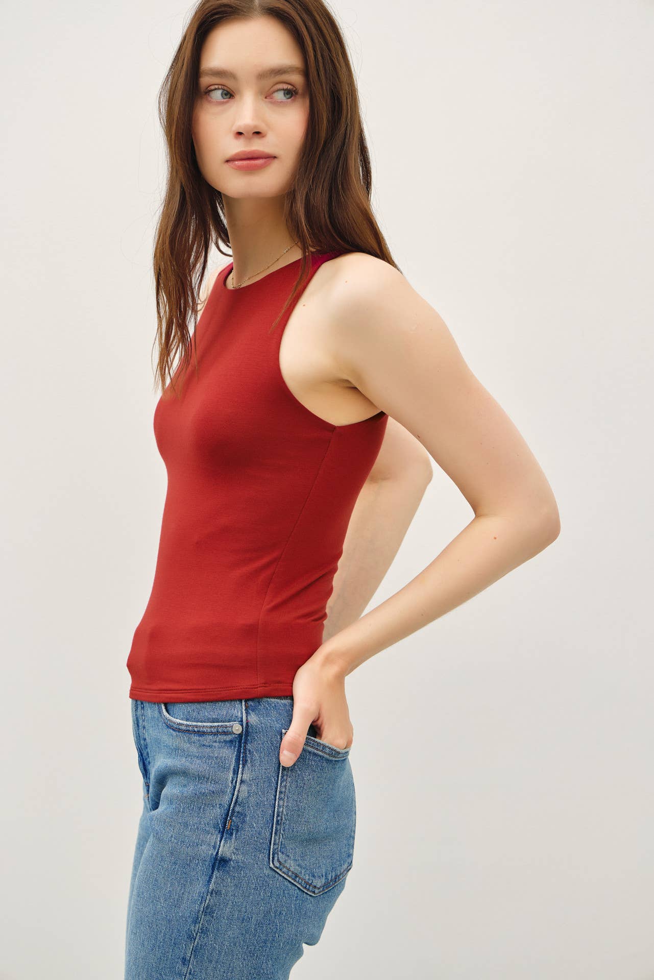 BASIC BOAT NECK TANK