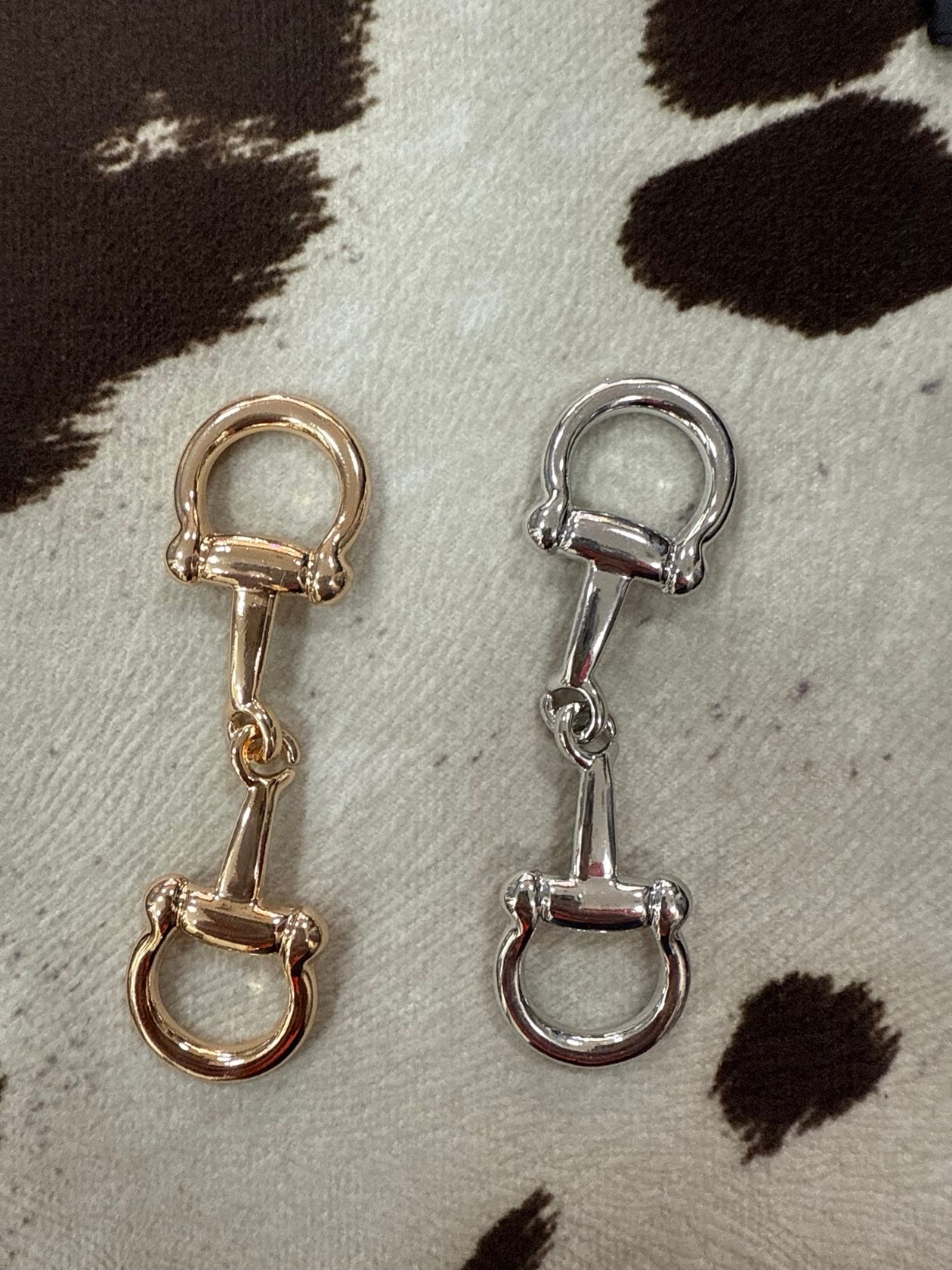 Snaffle Bit Accessory