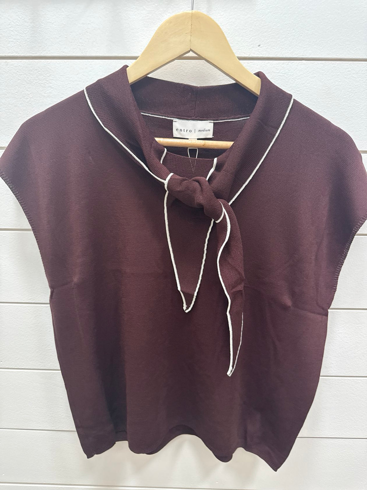 Sleeveless Knit Tie Top