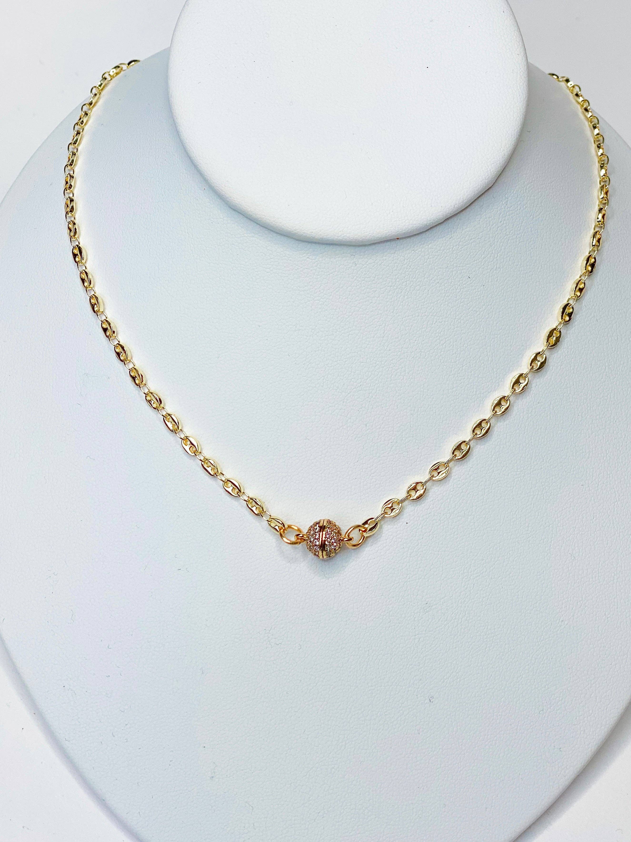 Riah Choker