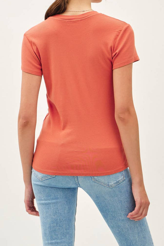 CLASSIC CREWNECK TEE