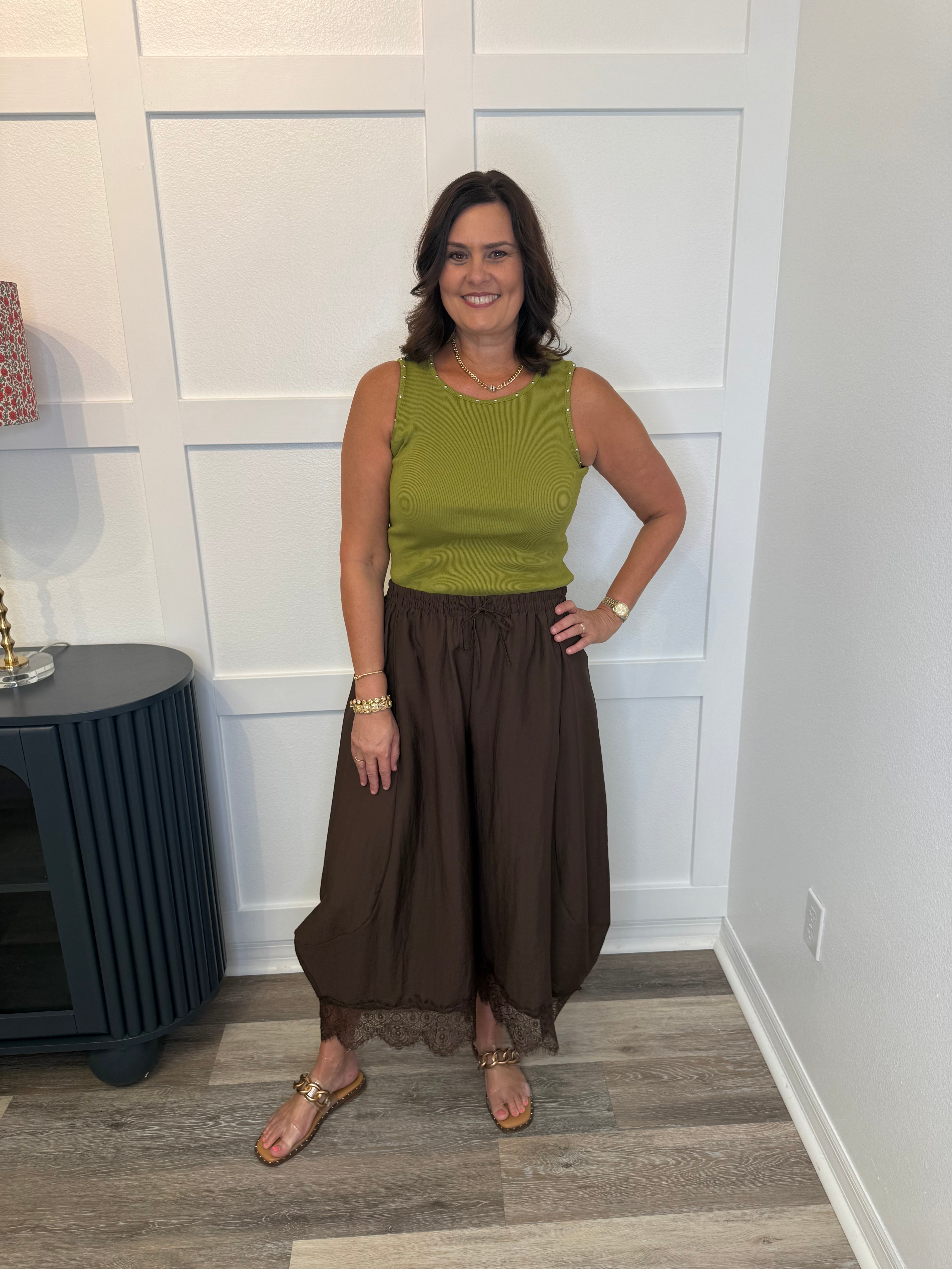 Cropped Lace Hem Barrel Pants