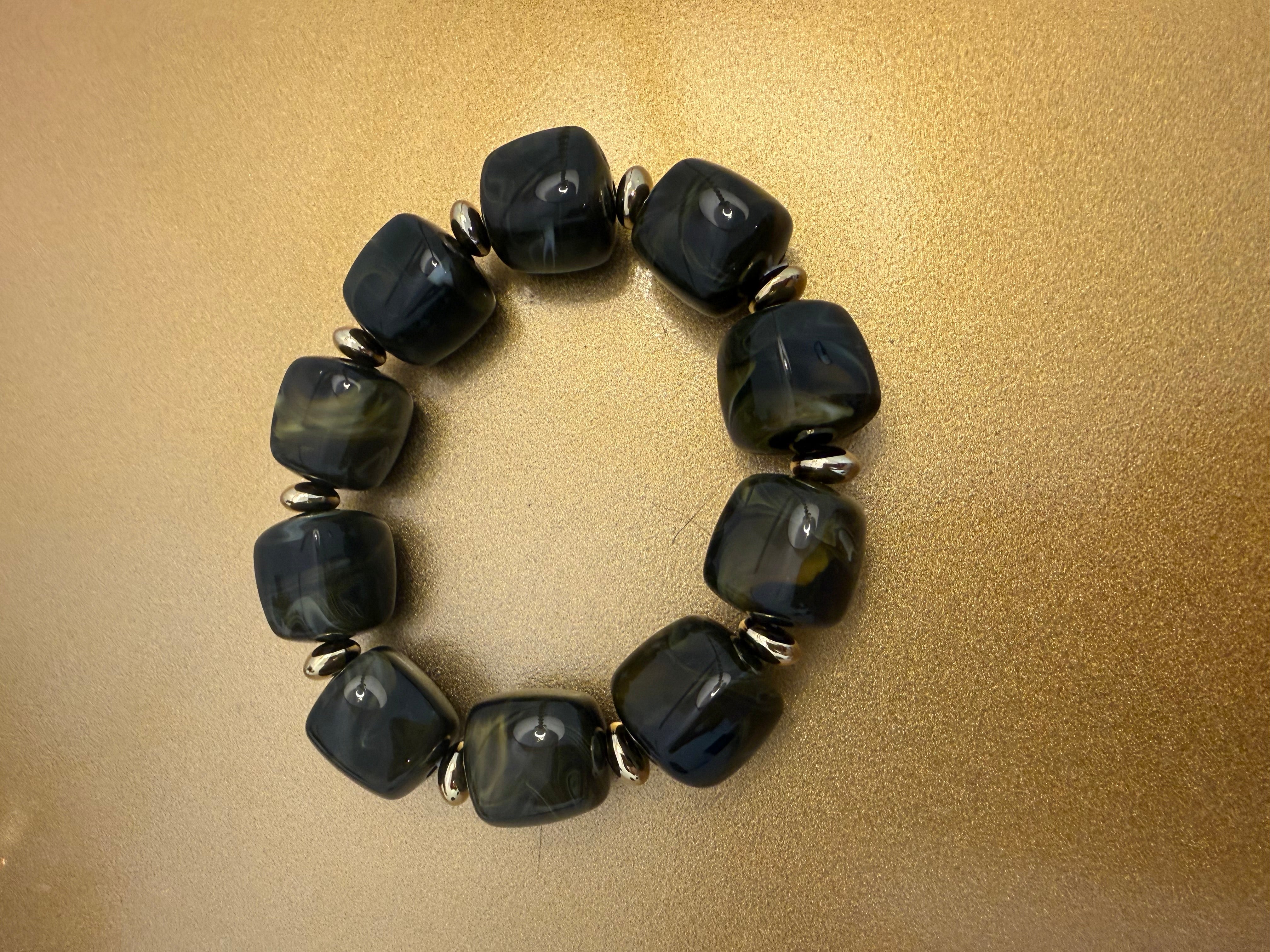 Chunky Beaded Bracelet Olive