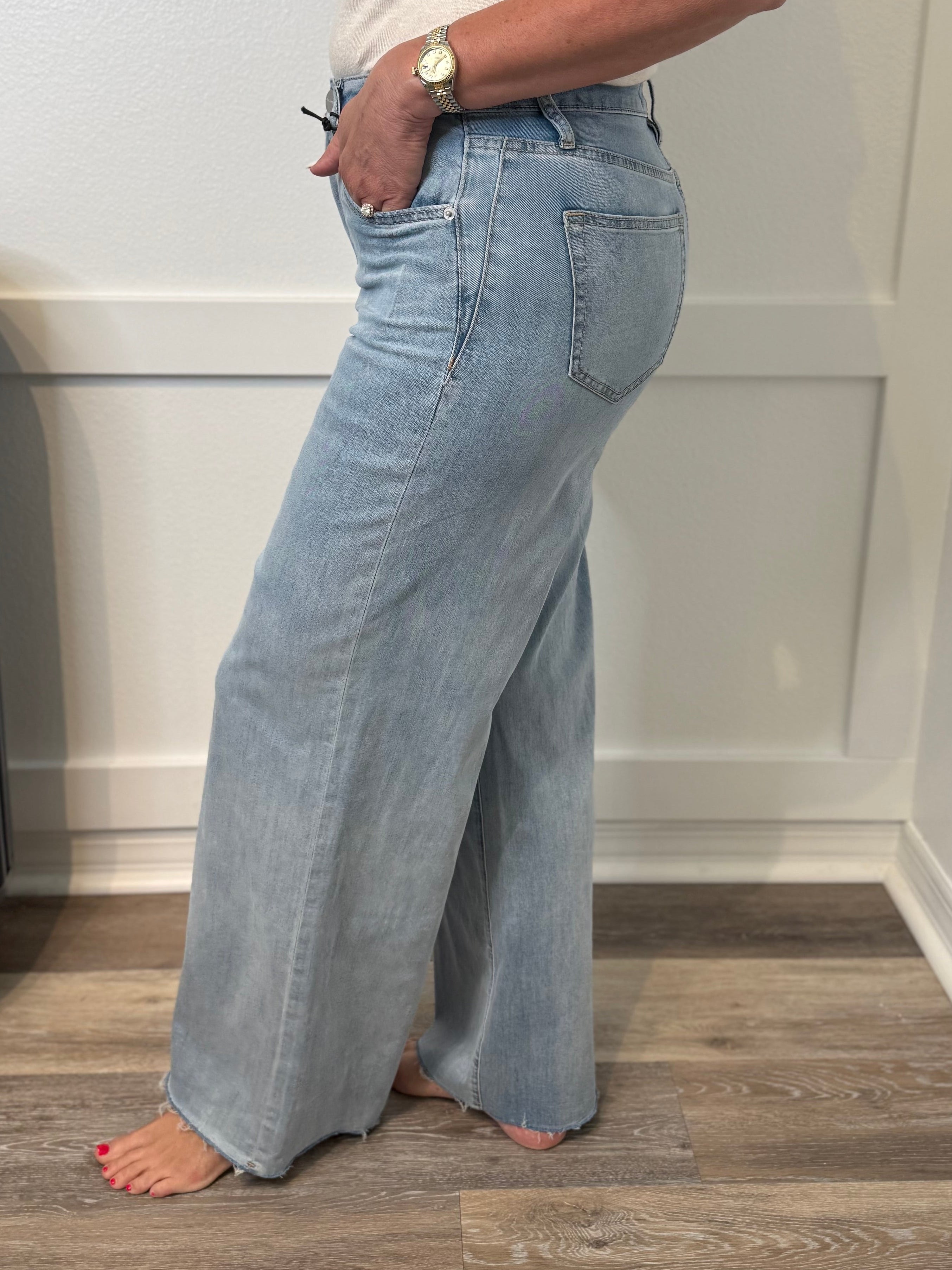 Mica High-Rise Vintage Washed Denim