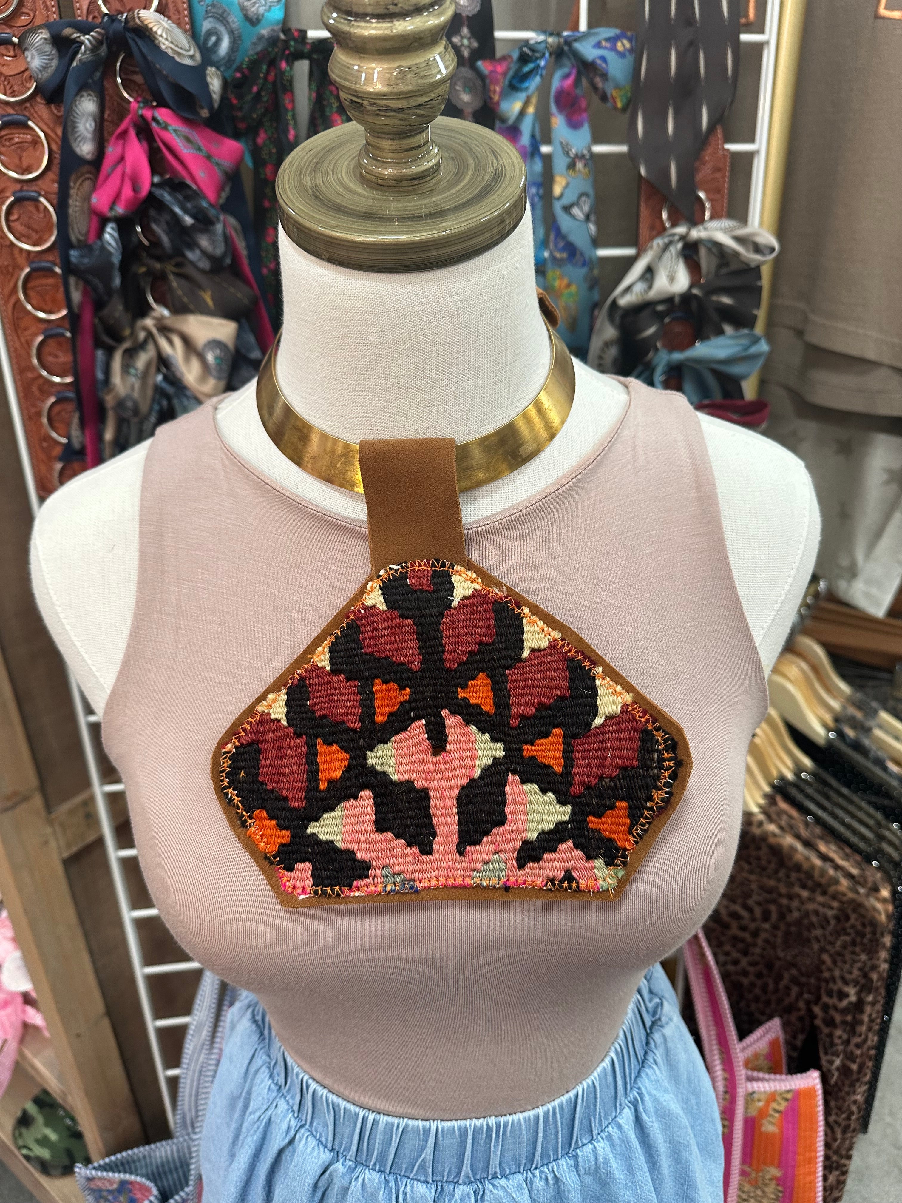Kilim Aspen Pendant Choker