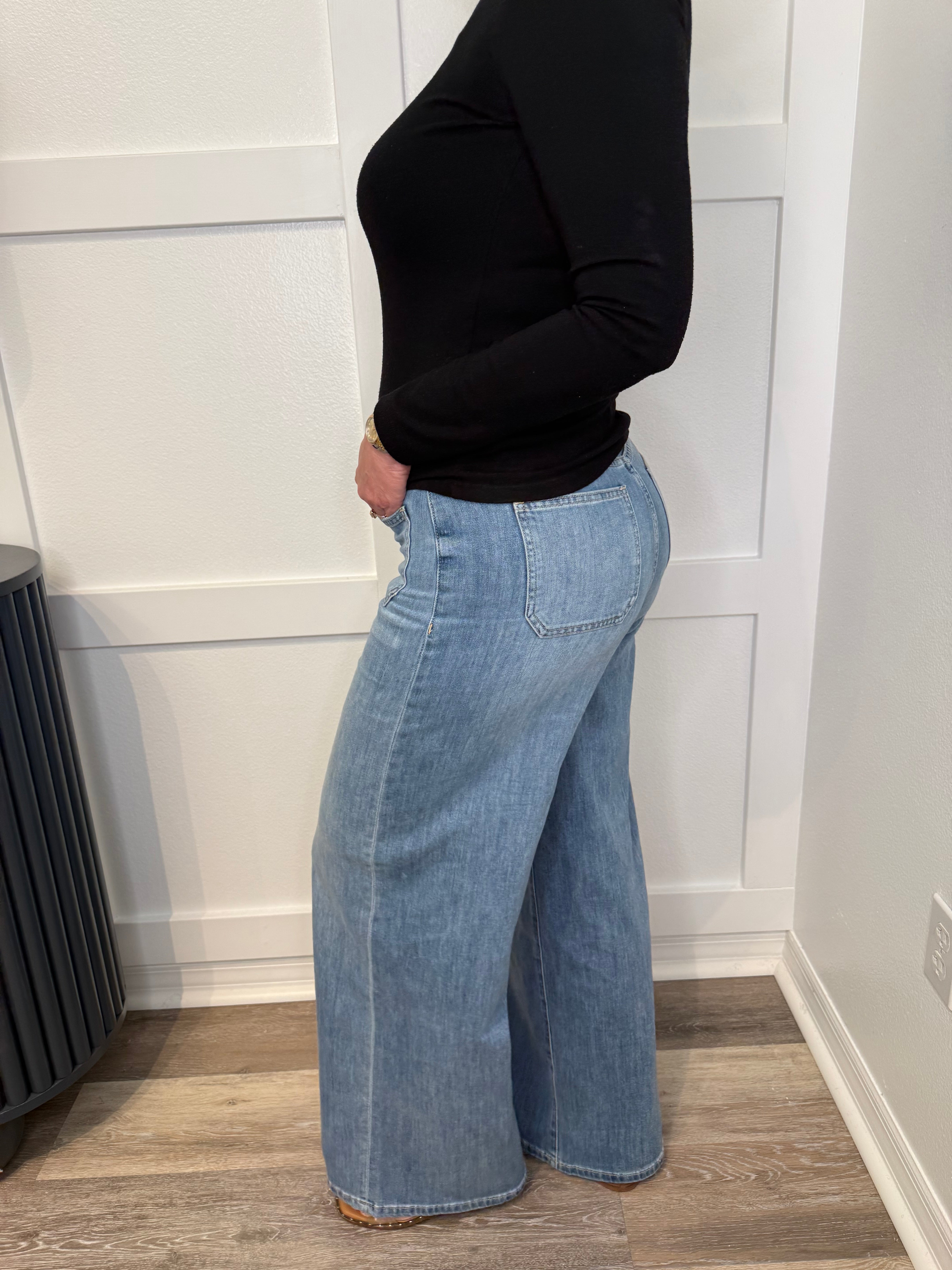 MICA High Rise Patch Pocket Jean